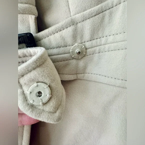 Jessica Simpson Faux Belted Pea Coat (Light Sand) - Size XL - (NWT!) - Picture 3 of 13